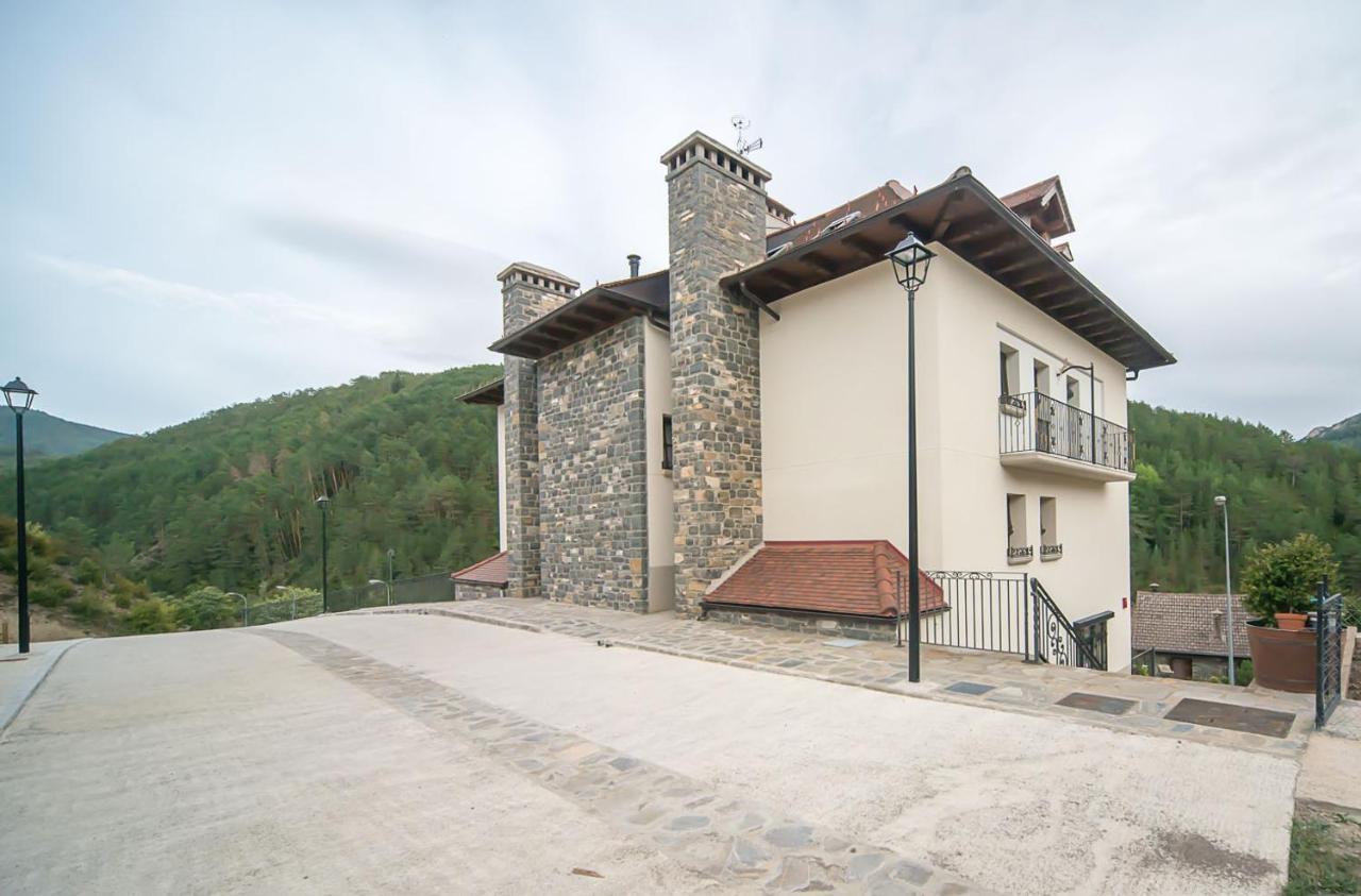 Casa Aurita Bed & Breakfast Anso Exterior photo